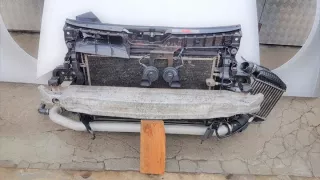  Передняя панель крепления облицовки (телевизор) Audi A6 C6 (S6,RS6) Арт e9704370, вид 2