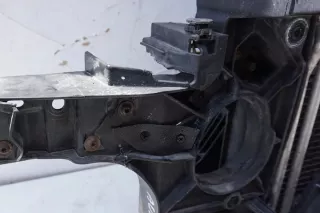  Передняя панель крепления облицовки (телевизор) Audi Q7 4L Арт e9704473, вид 3