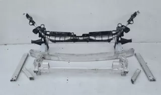 A2466201834 A2466200315 A2466200019 A2466260088 A2466280129 Передняя панель крепления облицовки (телевизор) Mercedes A W176 Арт e9705140, вид 1
