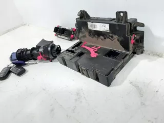 55192636 51740050 61027500 Блок управления двигателем Fiat Panda 2 Арт e9721750, вид 7
