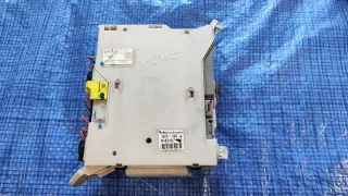 82730-53023 8273053023 Блок предохранителей Lexus IS 2 Арт e9724075, вид 1