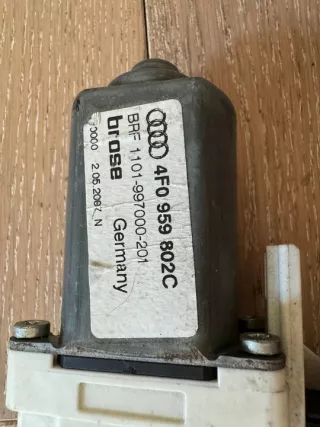 4F0959802C Моторчик стеклоподъемника Audi A6 C6 (S6,RS6) Арт e9732748, вид 5