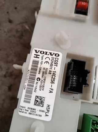 CG9T14C256FA Блок предохранителей Volvo V60 1 Арт e9747372, вид 3
