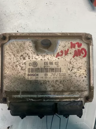 036906032 0261206140 1J1906217E Блок управления двигателем Volkswagen Golf 5 Арт e9762984, вид 1