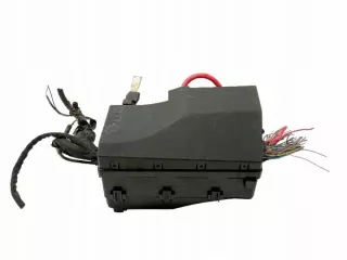 AV6T14A067AC 2012-2019 Блок предохранителей Volvo V40 2 Арт e9793315, вид 4