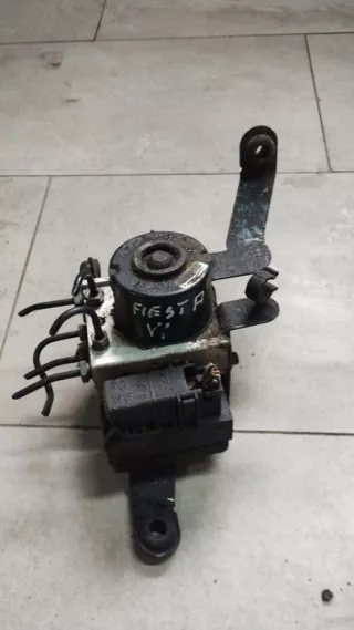 4S61-2M110-CD Блок ABS Ford Fiesta 6 Арт e9808212, вид 1