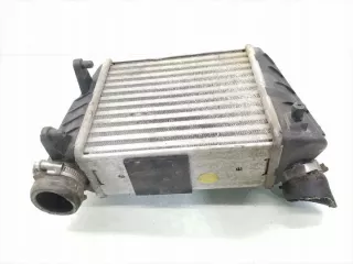8E0145806L Интеркулер Audi A4 B7 Арт e9815871, вид 4
