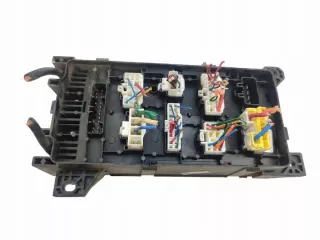 02-07 91160-3E300 911603E300 91160-3E300, Блок предохранителей Kia Sorento 1 Арт e9816062, вид 3