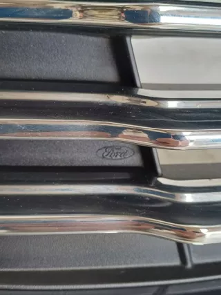 DS73-8150-J-W Решетка радиатора Ford Mondeo 5 Арт e9836325, вид 4