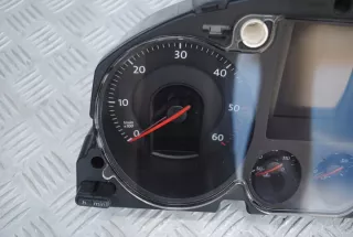 3C0920870Q Щиток приборов (приборная панель) Volkswagen Passat B6 Арт e9852072, вид 3