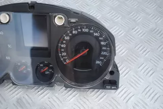 3C0920870Q Щиток приборов (приборная панель) Volkswagen Passat B6 Арт e9852072, вид 4