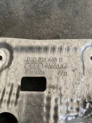 4M0521443D Декоративная крышка двигателя Audi Q7 4M Арт e9871522, вид 2