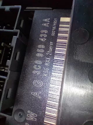 3C0959433AA Блок предохранителей Volkswagen Passat B6 Арт e9874804, вид 3