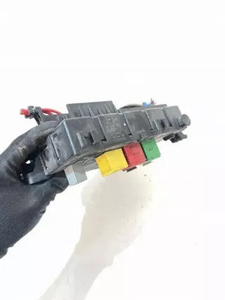 13205774 05205555 Блок предохранителей Opel Vectra C  Арт e9898091, вид 3