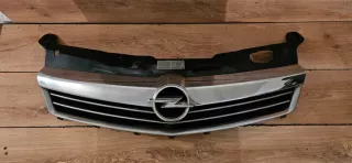 13225780 461088395 Решетка радиатора Opel Astra H Арт e9908313, вид 1