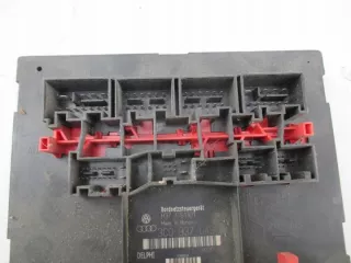 3C0937049H 28027754 03846558 Блок предохранителей Volkswagen Passat B6 Арт e9935285, вид 5