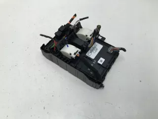 LU5T-15604-BJGD LU5T15604BJGD Блок предохранителей Ford Kuga 3 Арт e9960496
