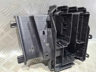 13379209 Блок предохранителей Opel Astra K Арт e9968799, вид 2