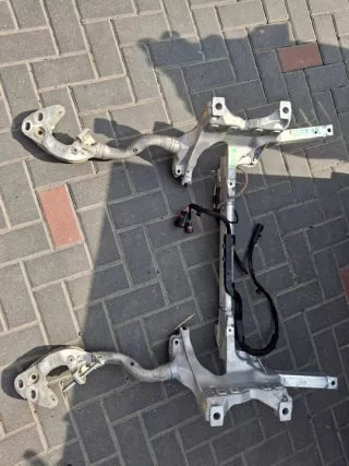 4M0399315R Балка подвески передняя (подрамник) Audi Q7 4M Арт e9993286, вид 1