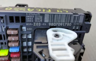 9807091780 Блок предохранителей Citroen C4 2 Арт e9993954, вид 3