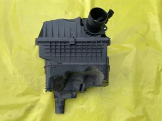 9676423480 Корпус воздушного фильтра Peugeot 308 2 Арт e10007435, вид 3