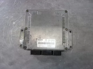 8200095416 0281011101 Блок управления двигателем Renault Laguna 2 Арт e10025433, вид 1