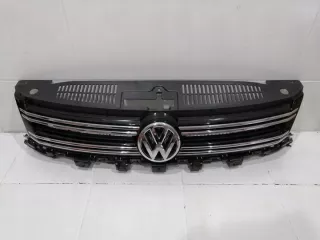 5N0853653E Решетка радиатора Volkswagen Tiguan 1 Арт e10028198, вид 2