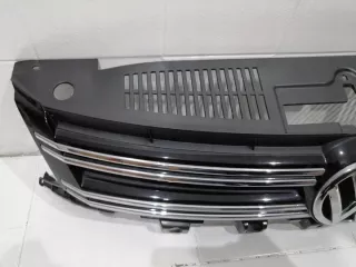 5N0853653E Решетка радиатора Volkswagen Tiguan 1 Арт e10028198, вид 3