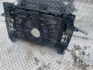  Передняя панель крепления облицовки (телевизор) Audi Q7 4M Арт e10028419, вид 4