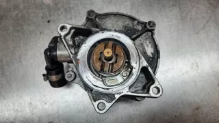 057145100B Насос вакуумный Audi A6 C5 (S6,RS6) Арт e10030860, вид 2