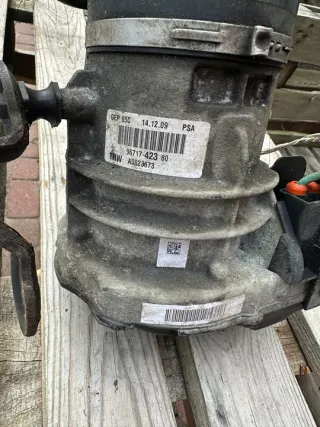 9671742380 Насос гидроусилителя руля Citroen C4 Picasso 1 Арт e10034579, вид 2