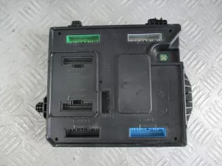  284B13640R 09-16r Блок предохранителей Renault Scenic 3 Арт e10052687, вид 1