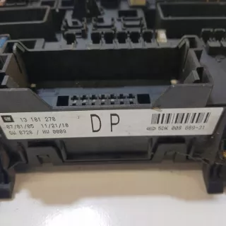 13181278 5DK08669-31 Блок предохранителей Opel Astra H Арт e10072964, вид 2