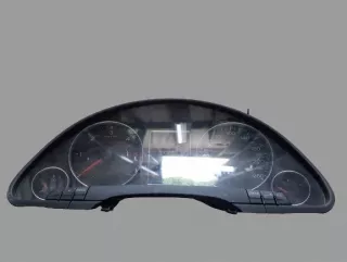 8E0920932K Щиток приборов (приборная панель) Audi A4 B7 Арт e10076143, вид 1