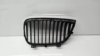51137128614 7128614 7077130 Решетка радиатора BMW 1 E81/E82/E87/E88 Арт e10093585, вид 2