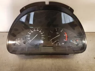 62116907018 Щиток приборов (приборная панель) BMW 5 E39 Арт e10128844, вид 1