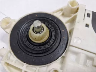 807310002R Моторчик стеклоподъемника Renault Laguna 3 Арт e10180844, вид 3