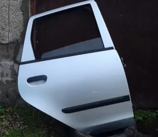  Дверь задняя правая Mitsubishi Colt 6 Арт e10183464, вид 1