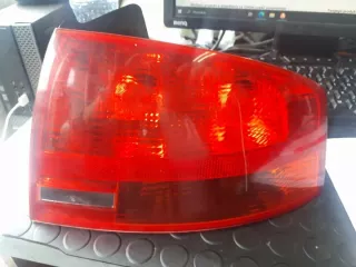 R965070 Фонарь задний правый Audi A4 B7 Арт e10203283, вид 1