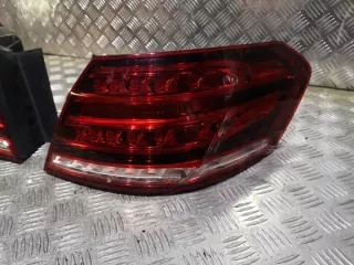 8P0945096A Фонарь задний правый Mercedes E C207 Арт e10218767, вид 2