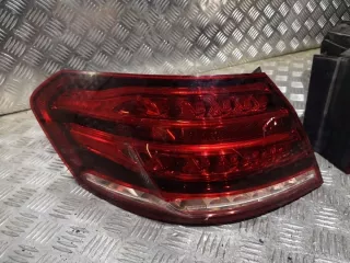 8P0945096A Фонарь задний правый Mercedes E C207 Арт e10218767, вид 3