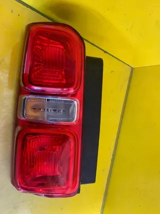 9808243080 Фонарь задний правый Peugeot Expert 3 Арт e10225823, вид 1