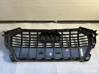 83A853651E Решетка радиатора Audi Q3 1 Арт e10229218, вид 3