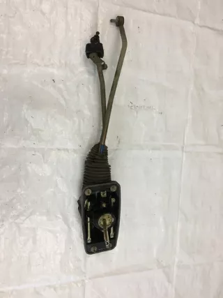 8E0711025 Кулиса Audi A4 B6 Арт e10236145, вид 1
