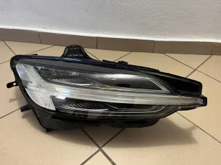 32347007 Фара правая Volvo S60 2 Арт e10317016, вид 1