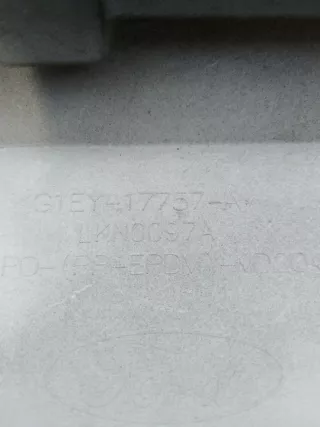 G1EY17757A G1EY-17757-Asz G1EY-17757-A Бампер передний Ford Focus 3 Арт e10334406, вид 11