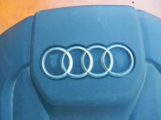  Декоративная крышка двигателя Audi A4 B9 Арт e10376899, вид 3