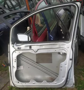 2003-2015 Дверь передняя правая Volkswagen Touran 1 Арт e10388281, вид 2