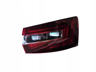 3V9945207 3V9945208 Фонарь задний правый Skoda Superb 3 Арт e10424783, вид 1