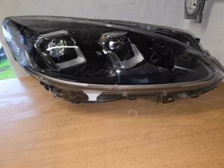 LV4B-13E016-AH Фара правая Ford Kuga 3 Арт e10440652, вид 2